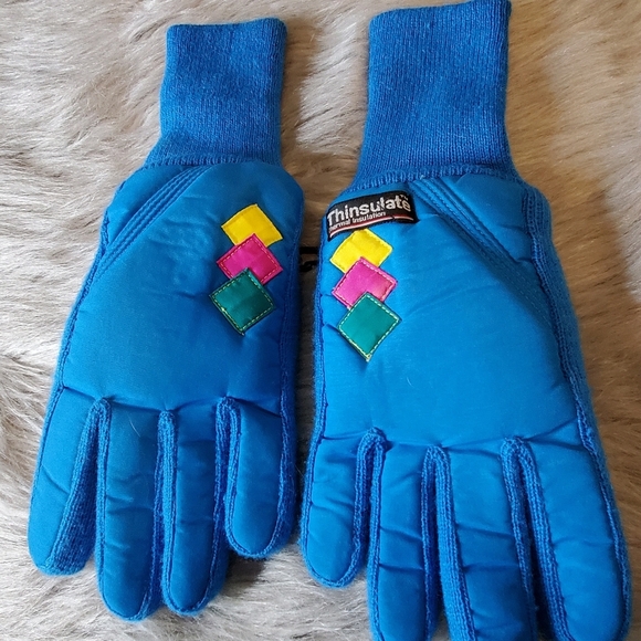 Insulated gloves - Picture 1 of 2